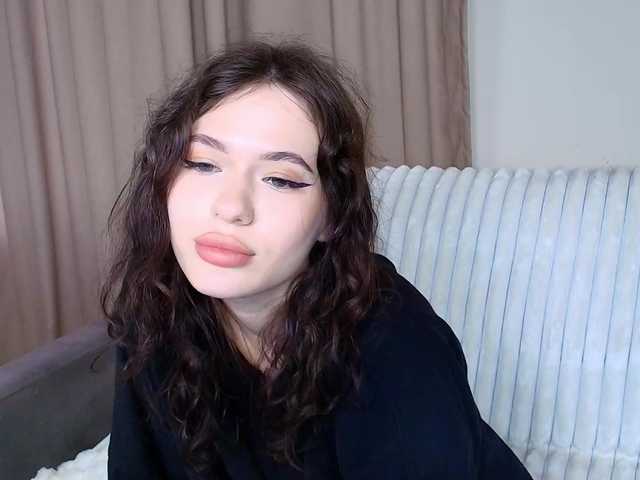 umiibae live cam on BongaCams