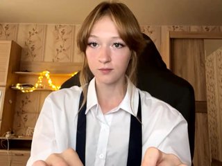 LisaSchroyer Porn Show