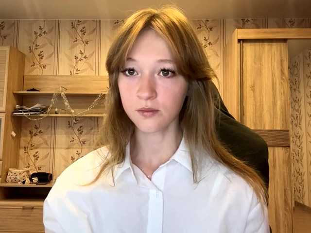 LisaSchroyer live cam on BongaCams