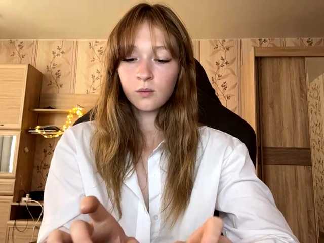 LisaSchroyer live cam on BongaCams