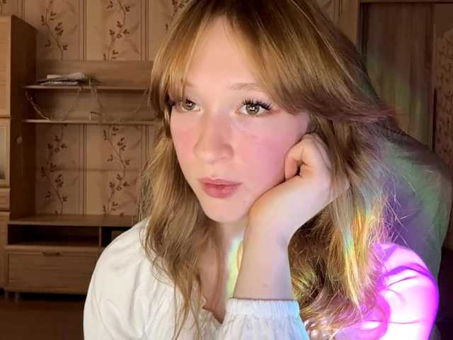 LisaSchroyer live cam on BongaCams