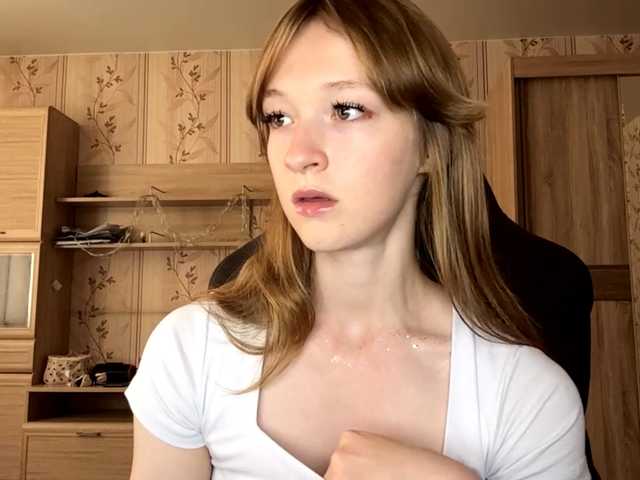 LisaSchroyer live cam on BongaCams