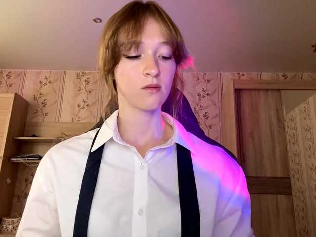 LisaSchroyer live cam on BongaCams