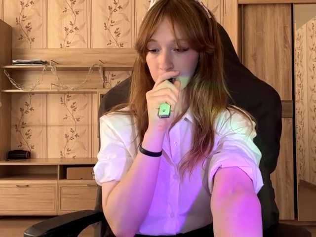 LisaSchroyer live cam on BongaCams