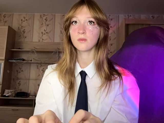 LisaSchroyer live cam on BongaCams