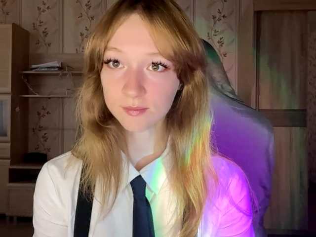 LisaSchroyer live cam on BongaCams