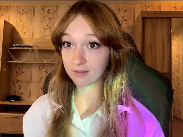 LisaSchroyer live cam on BongaCams