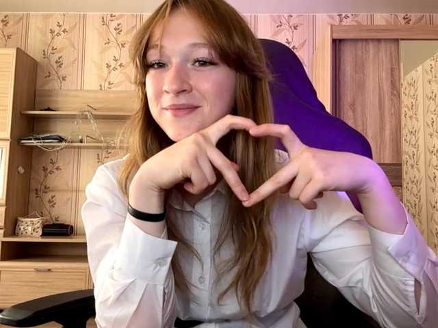 LisaSchroyer live cam on BongaCams