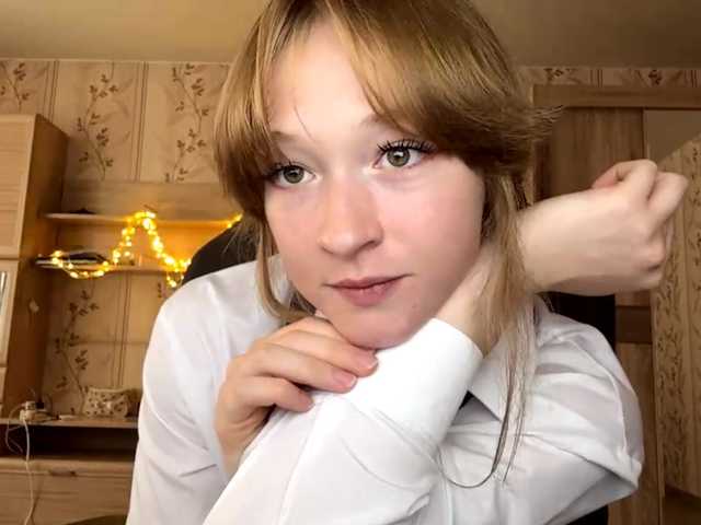 LisaSchroyer live cam on BongaCams