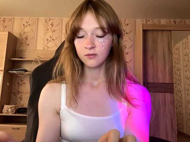 go to chat with LisaSchroyer