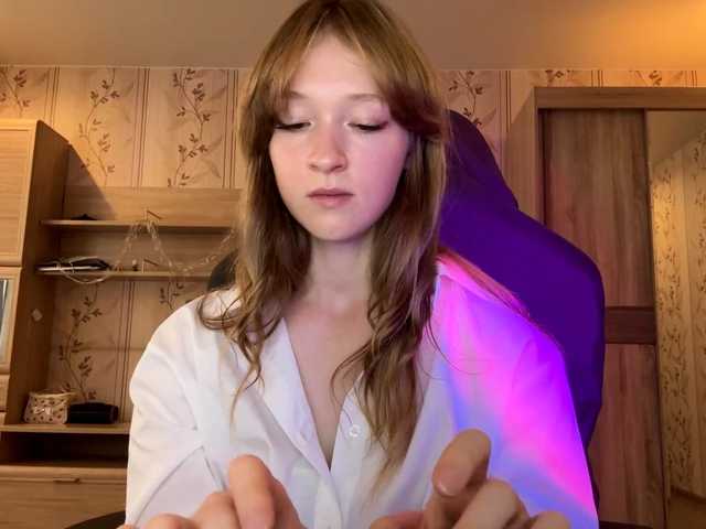 LisaSchroyer live cam on BongaCams
