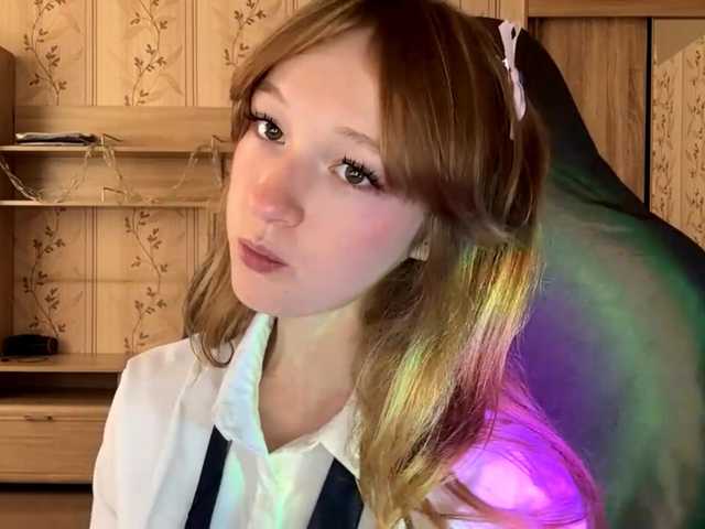 LisaSchroyer live cam on BongaCams