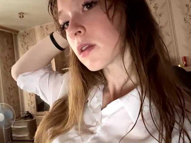 LisaSchroyer live cam on BongaCams