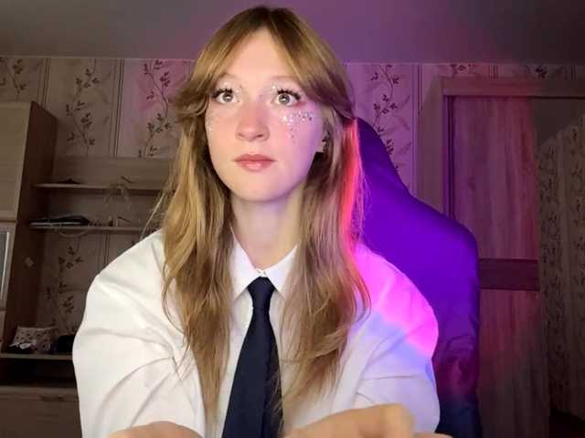 LisaSchroyer live cam on BongaCams