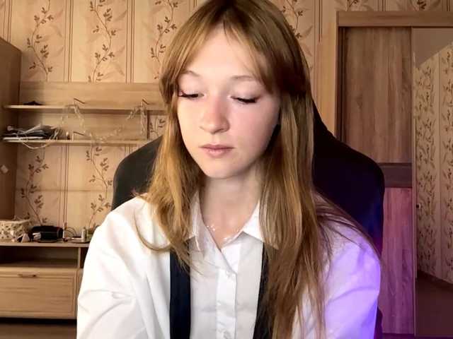 Live трансляция LisaSchroyer - slutnetki.online