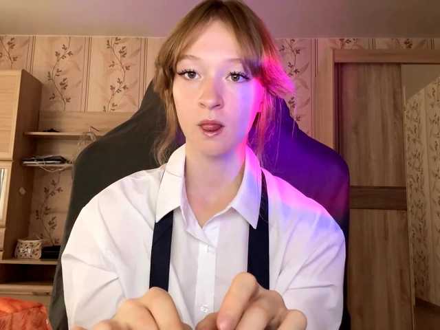 LisaSchroyer live cam on BongaCams