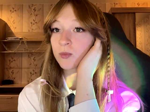 LisaSchroyer live cam on BongaCams