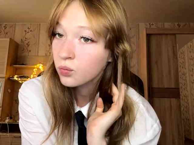 LisaSchroyer LisaSchroyer
