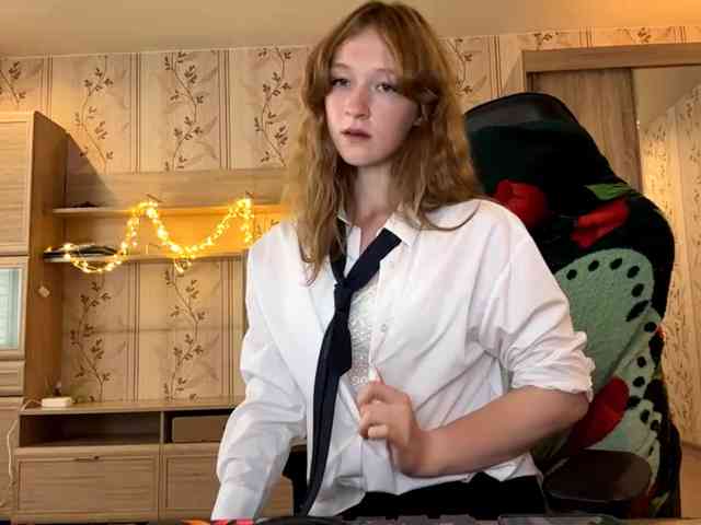 LisaSchroyer LisaSchroyer