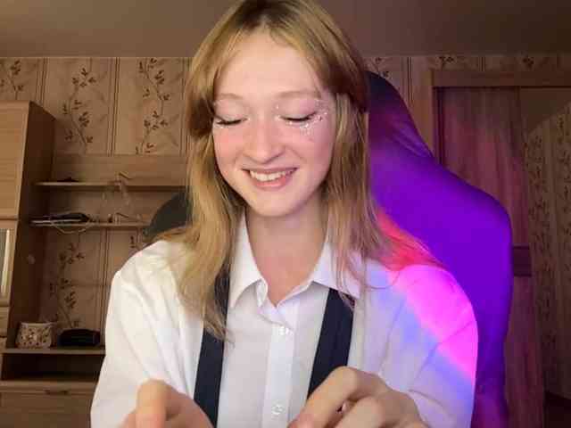 LisaSchroyer LisaSchroyer