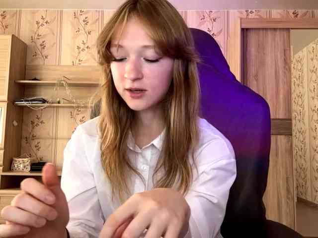 lisaschroyer's live room