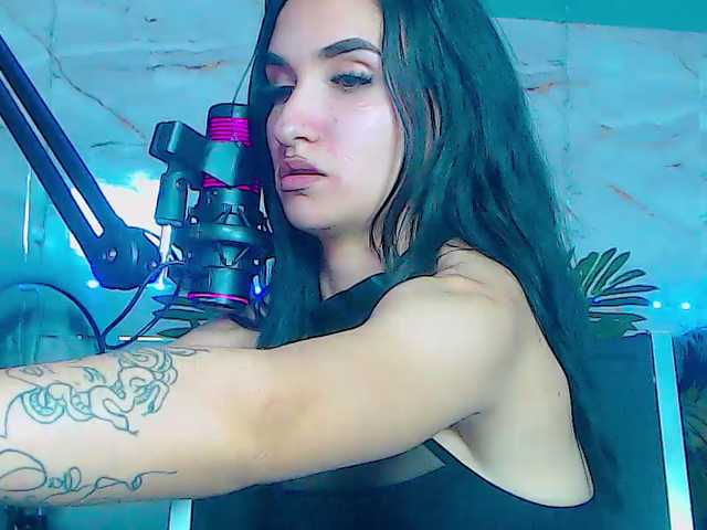 BunnyBliss3 live cam preview