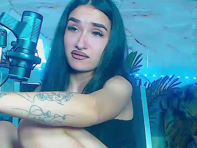 BunnyBliss3 live cam on BongaCams