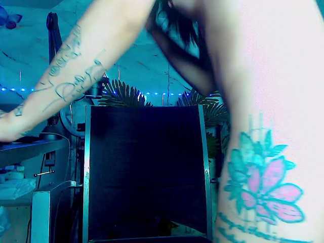BunnyBliss3 live cam on BongaCams