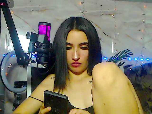 BunnyBliss3 live cam preview