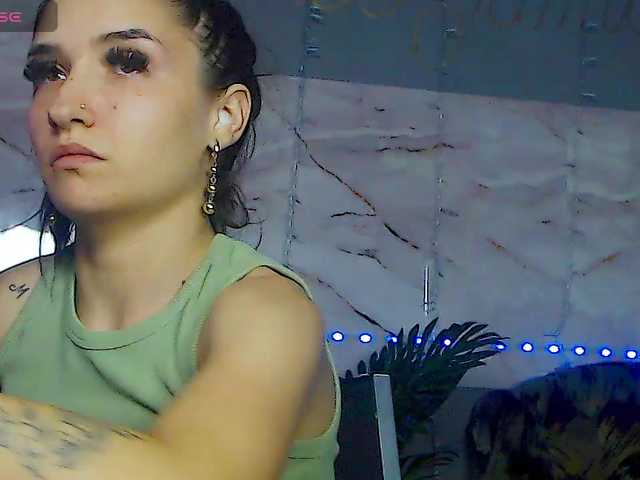 BunnyBliss3 live cam on BongaCams