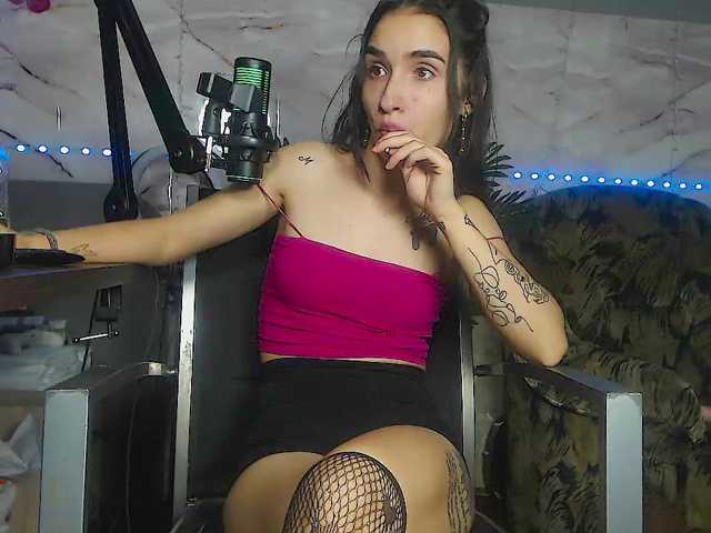 BunnyBliss3 live cam on BongaCams