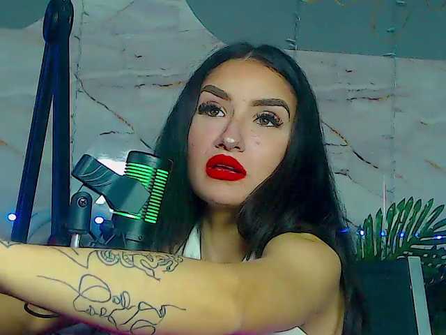 BunnyBliss3 live cam on BongaCams