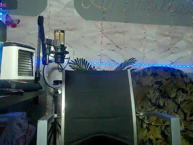 BunnyBliss3 live cam on BongaCams
