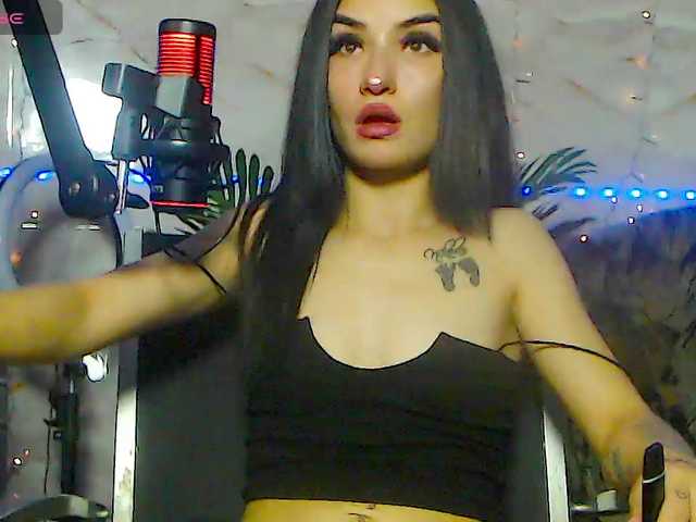 BunnyBliss3 live cam on BongaCams