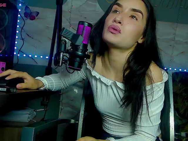 BunnyBliss3 live cam preview