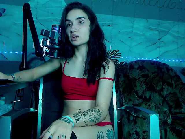 BunnyBliss3 live cam on BongaCams