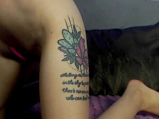 BunnyBliss3 live cam on BongaCams
