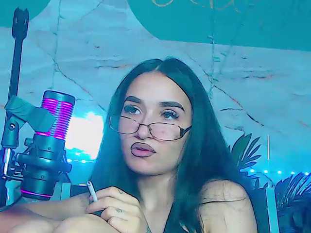 BunnyBliss3 live cam on BongaCams
