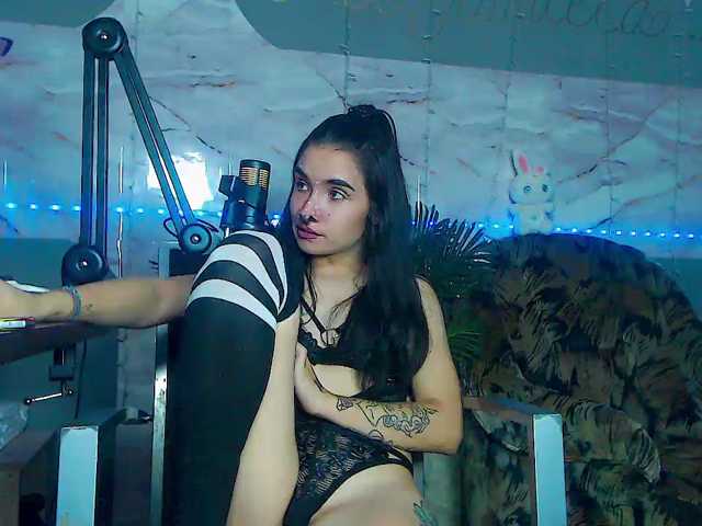 BunnyBliss3 live cam on BongaCams