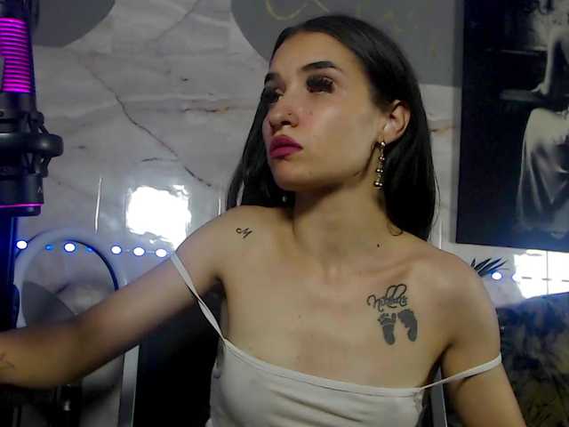 BunnyBliss3 live cam on BongaCams