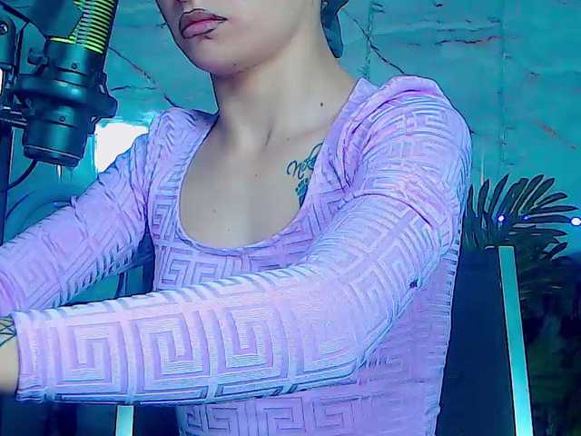 BunnyBliss3 live cam on BongaCams