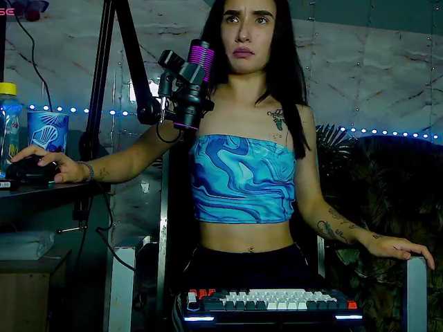 BunnyBliss3 live cam preview
