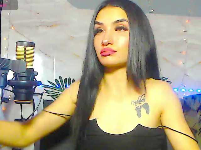 BunnyBliss3 live cam on BongaCams
