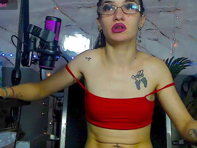 BunnyBliss3 live cam on BongaCams