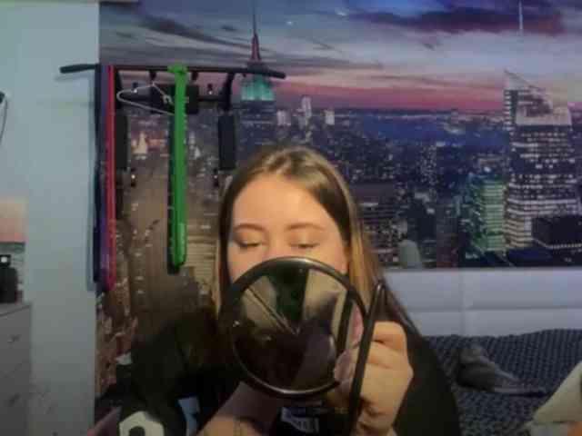 IraidaMilette webcam