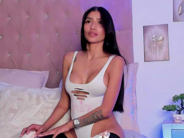 Elayamars live cam on BongaCams