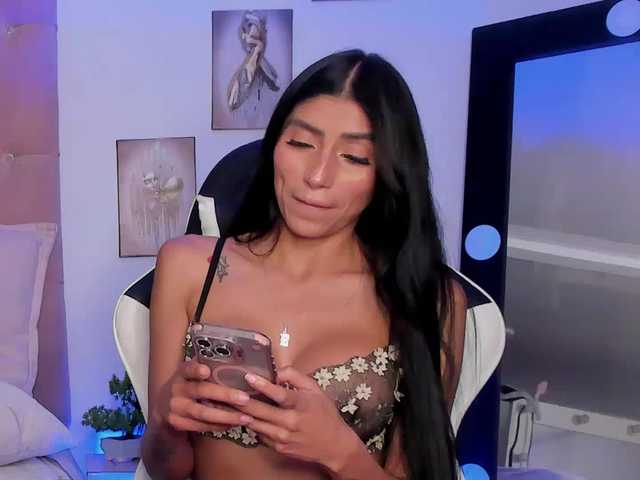 Elayamars live cam on BongaCams