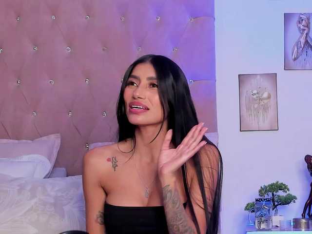 Elayamars live cam on BongaCams