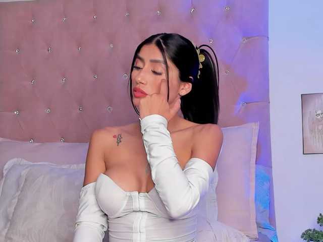 Elayamars live cam on BongaCams