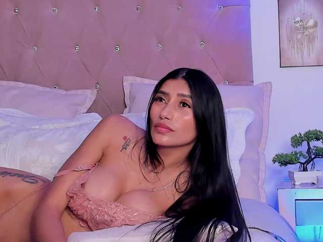 Elayamars live cam on BongaCams